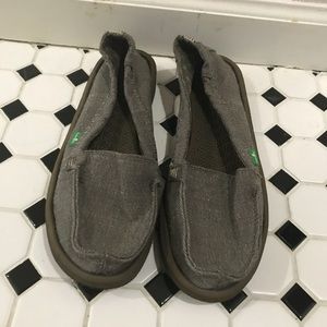 Sanuk Shoes Size 10
